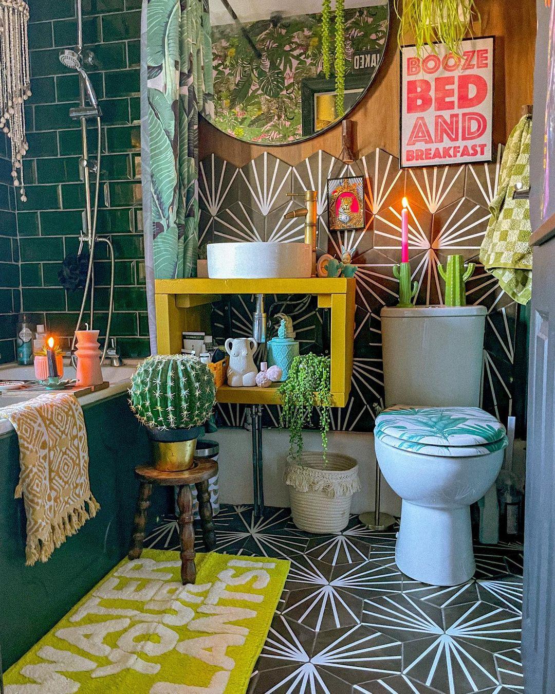 Choose a vibrant ‌color palette to infuse energy into your ⁣eclectic bathroom