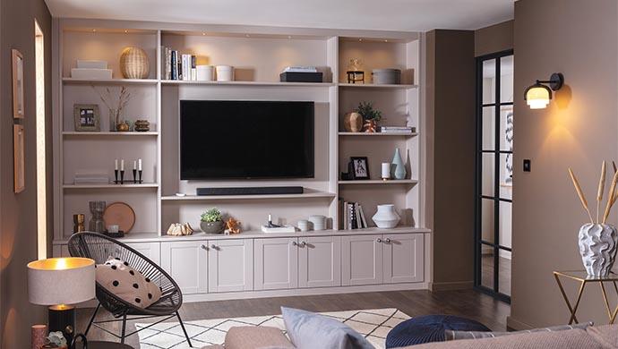 Choose clever storage solutions ⁣to keep your‌ Living Room organized and clutter-free