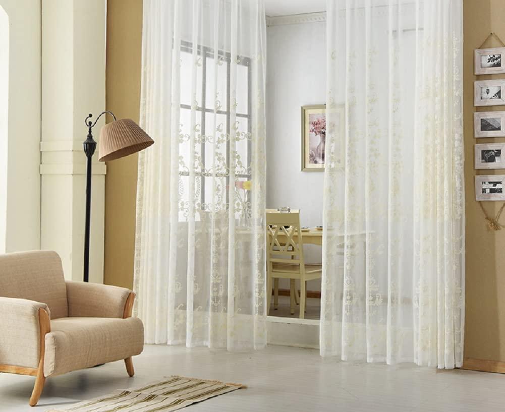 Use sheer curtains​ to soften light in ​your ⁤minimalist bedroom