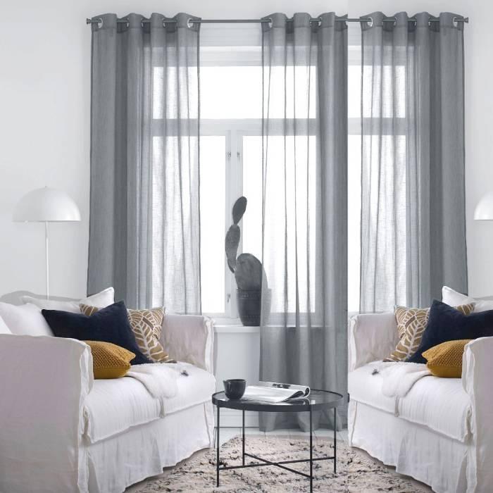 Maximize light with sheer curtains, ⁤a popular Bedroom Trend for an airy feel