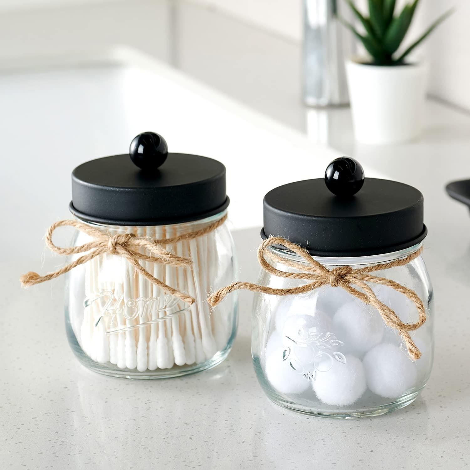 Use⁣ mason jars for stylish storage ​solutions⁢ in your farmhouse bathroom