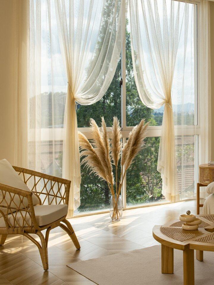 Hang‍ sheer curtains for⁣ privacy without sacrificing‍ minimalism