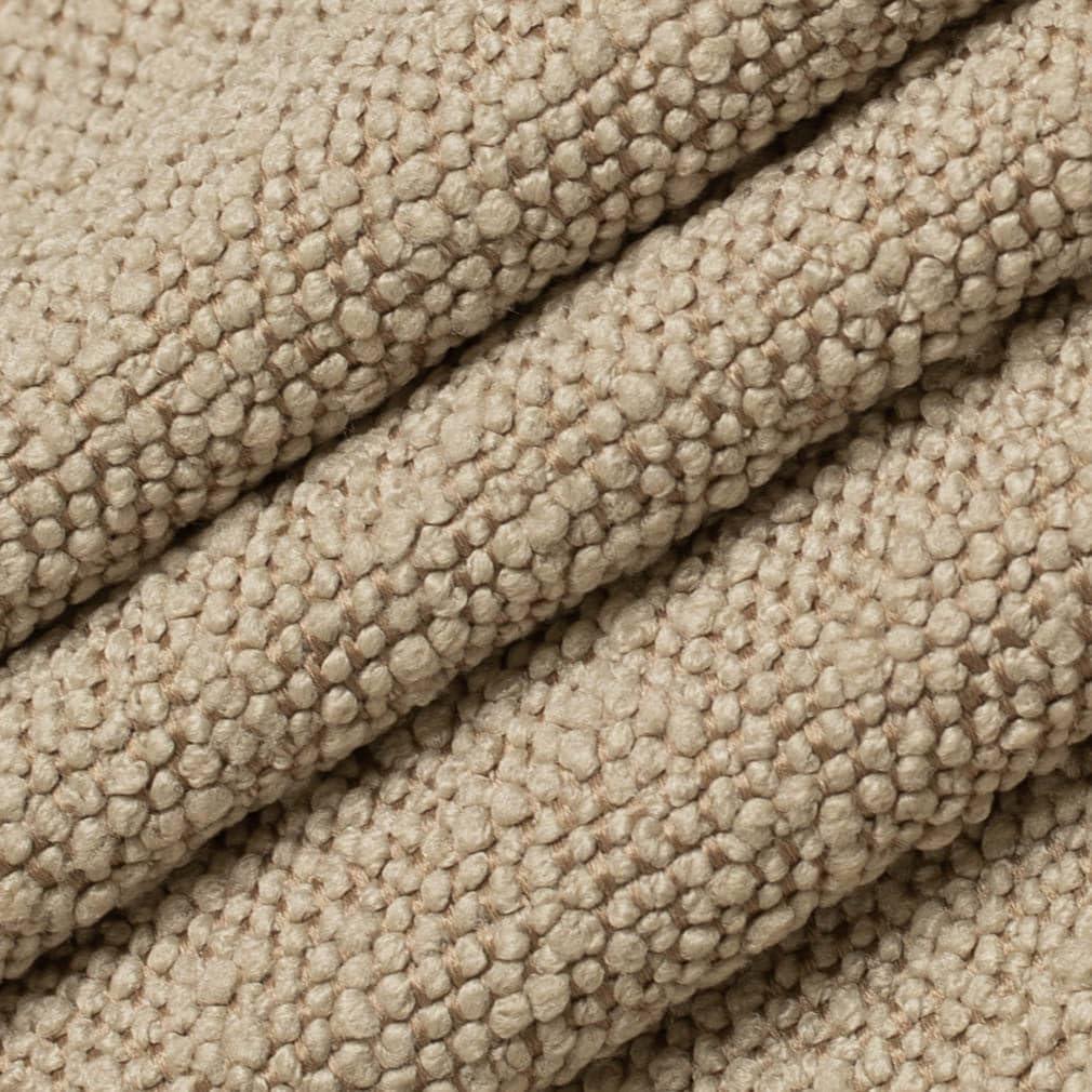 Choose natural⁢ fabrics like linen and cotton for your Earthy Living Room upholstery