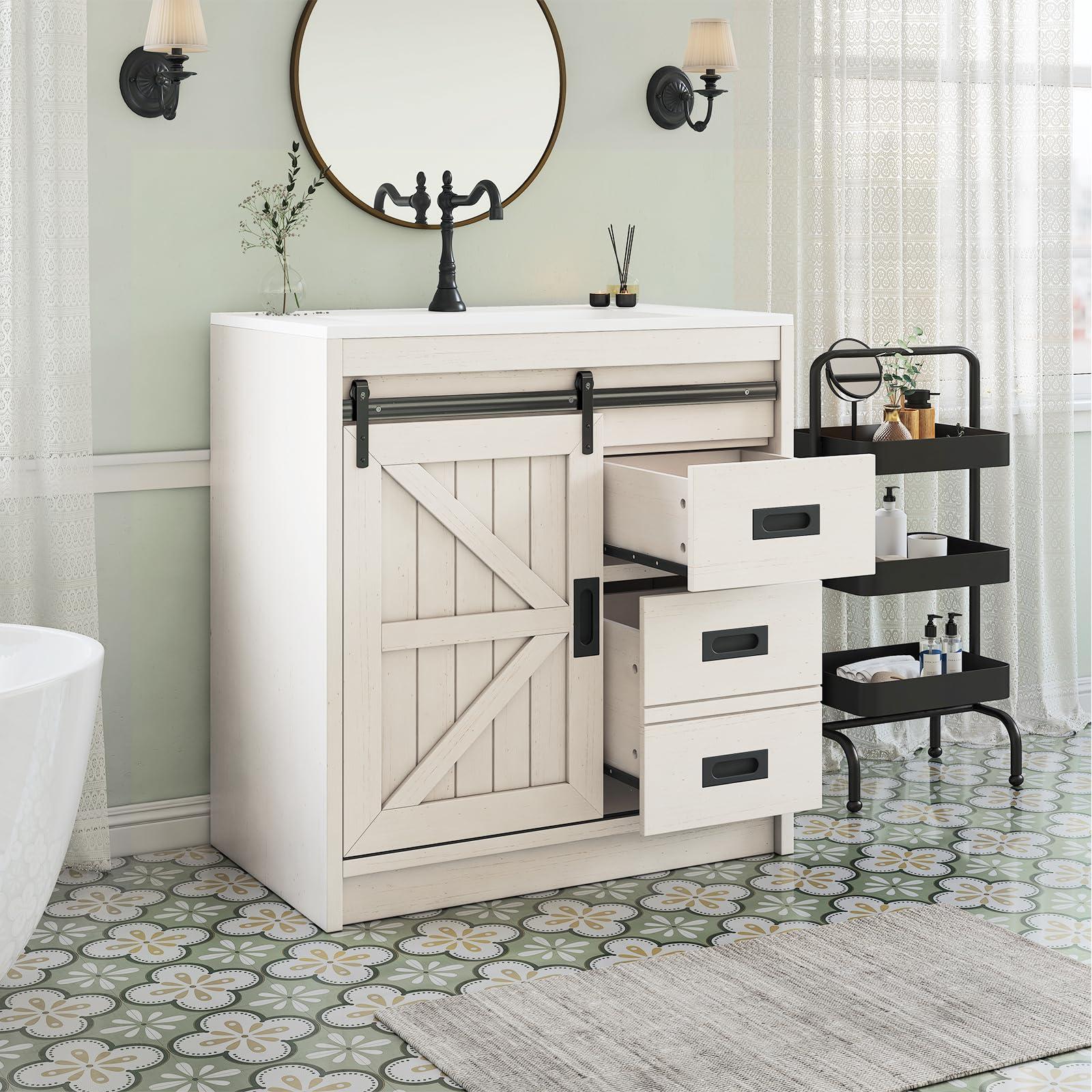 Opt‌ for barn doors‌ to add‍ character and space-saving ‌solutions in⁣ your farmhouse⁤ bathroom