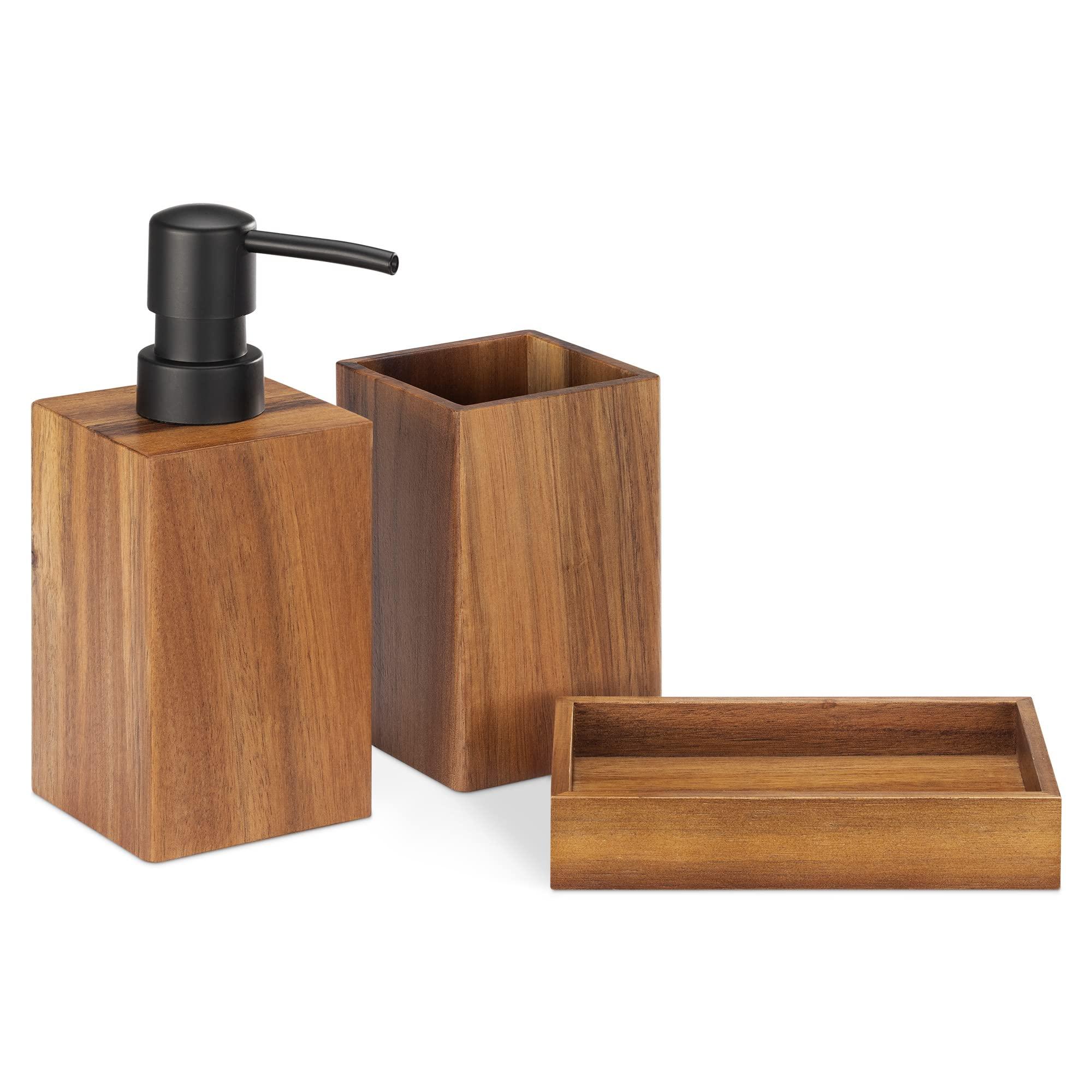 Experiment ​with wood ‌accents like shelves or hooks to elevate your ⁣wooden bathroom