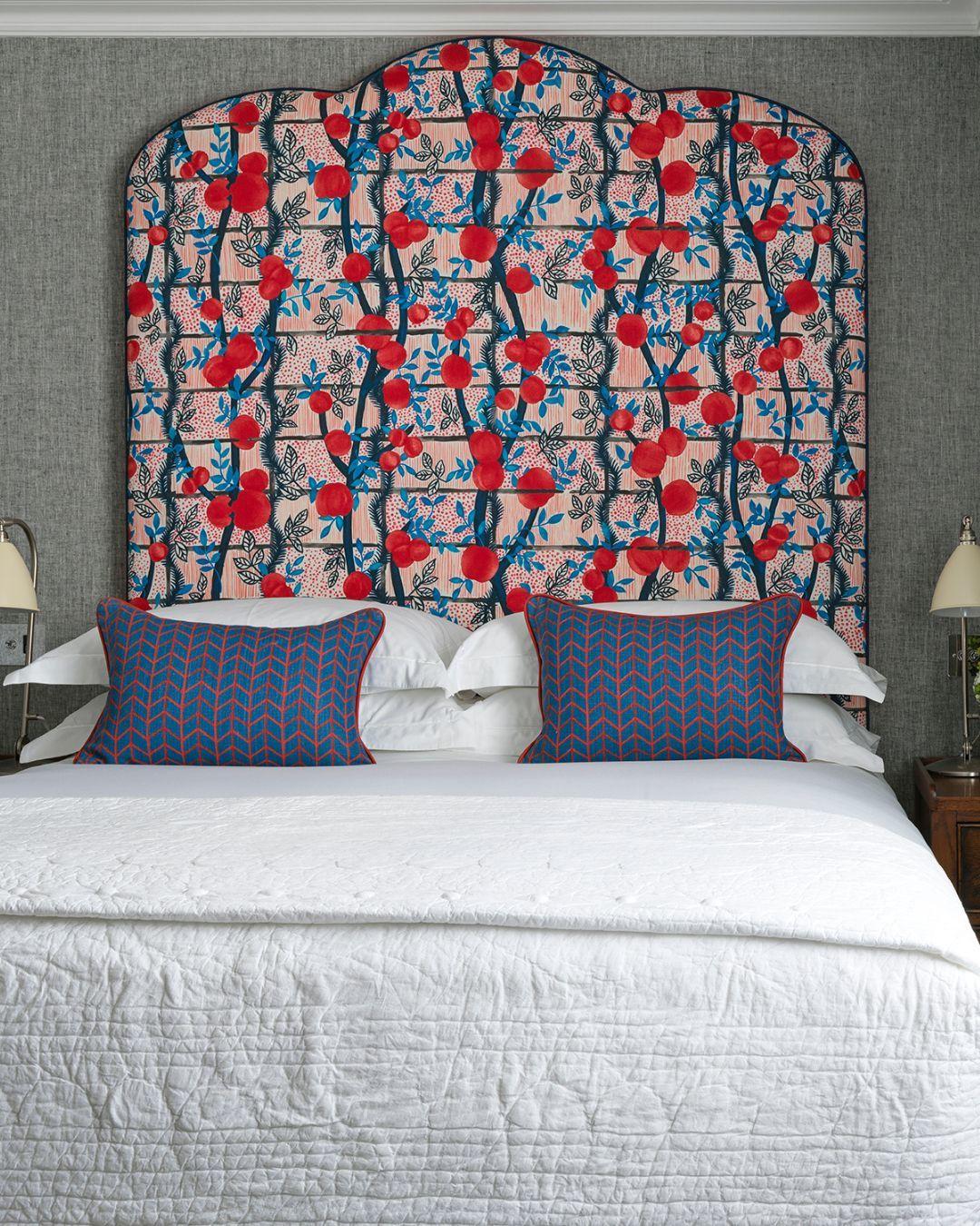 Bedroom Trend: ⁢Statement headboards in‌ bold patterns become the focal point of ‍bedrooms