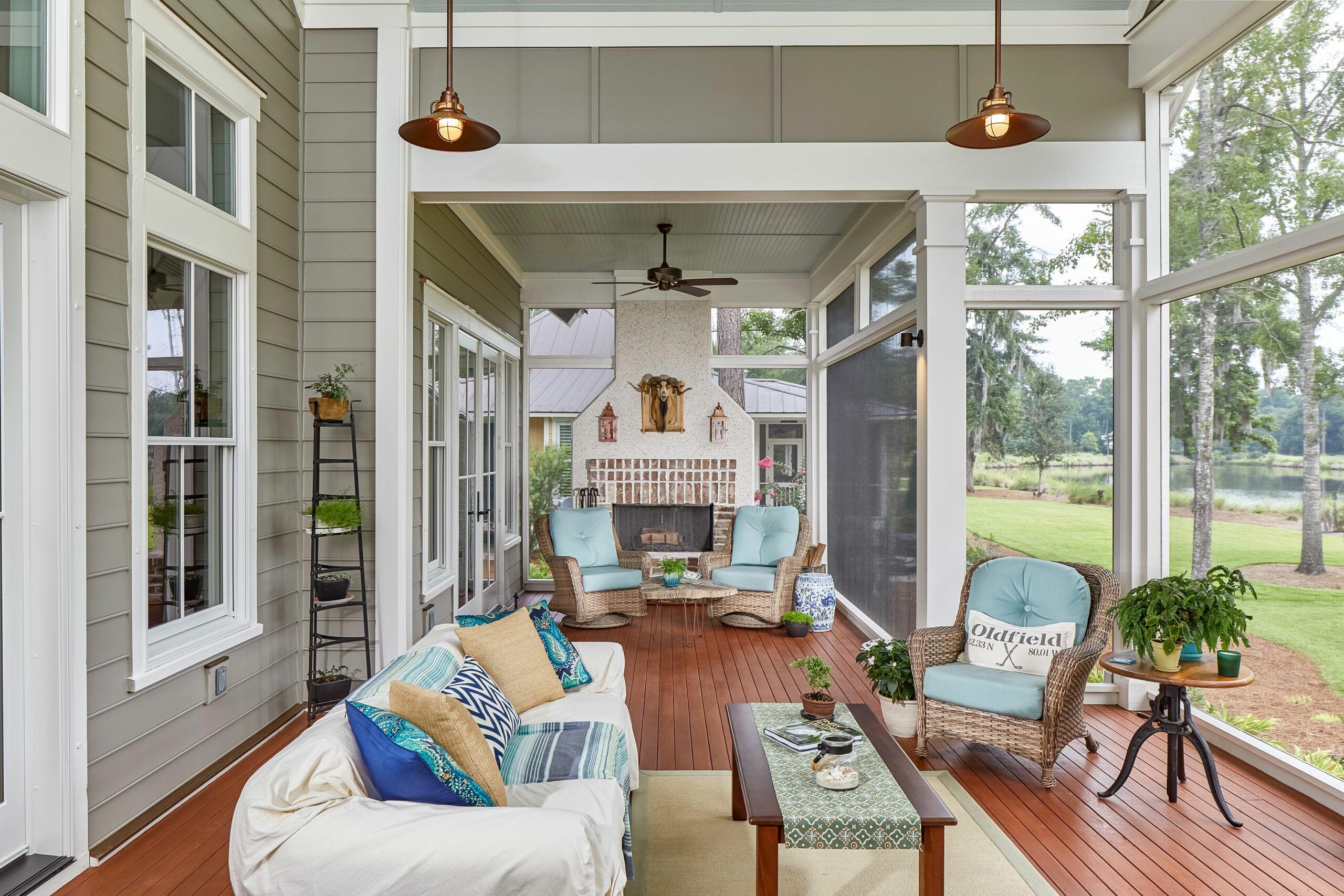 Use a variety of seating options for versatility on your screened porch