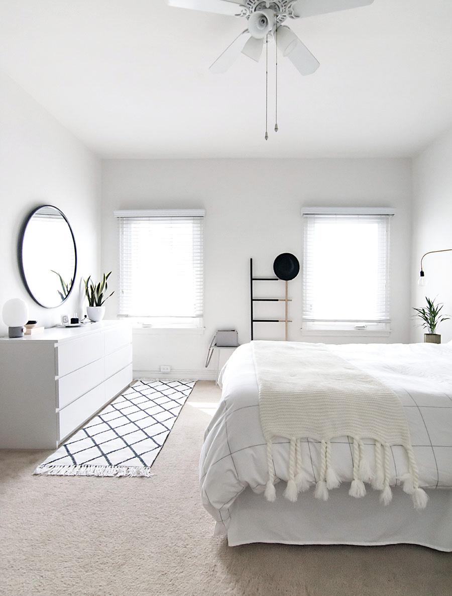 Scandinavian Bedroom: Focus on functionality and light for simplicity