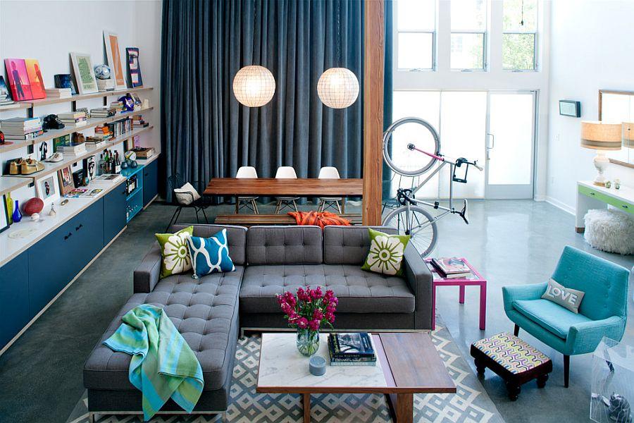 Eclectic Living Room: Mix styles and eras for a personalized, bold aesthetic