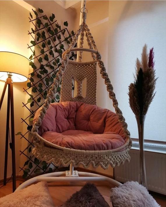 Include a swing chair for a⁣ playful touch in your Earthy Living Room