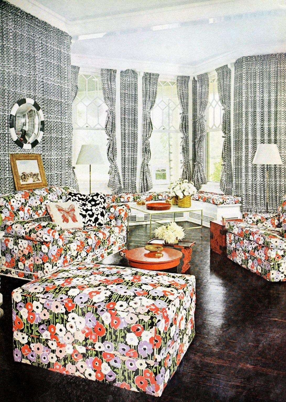 Add patterned textiles, such as rugs and curtains, to​ enhance vintage living room character