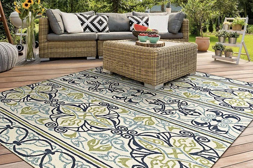 Water-resistant rugs for added comfort and style