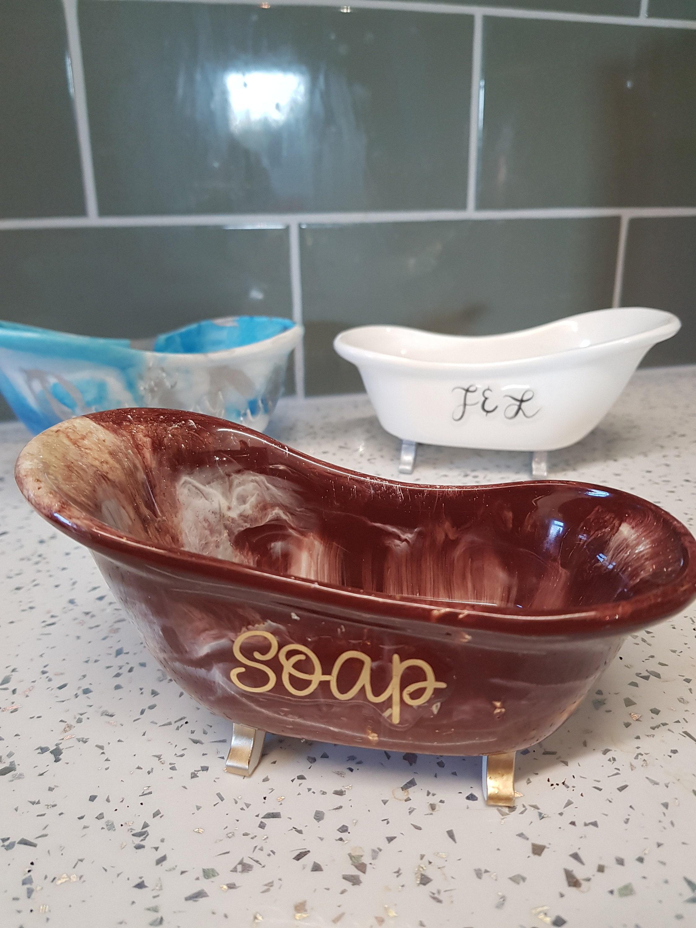 Handcrafted soap dishes highlight artisan style in your boho bathroom