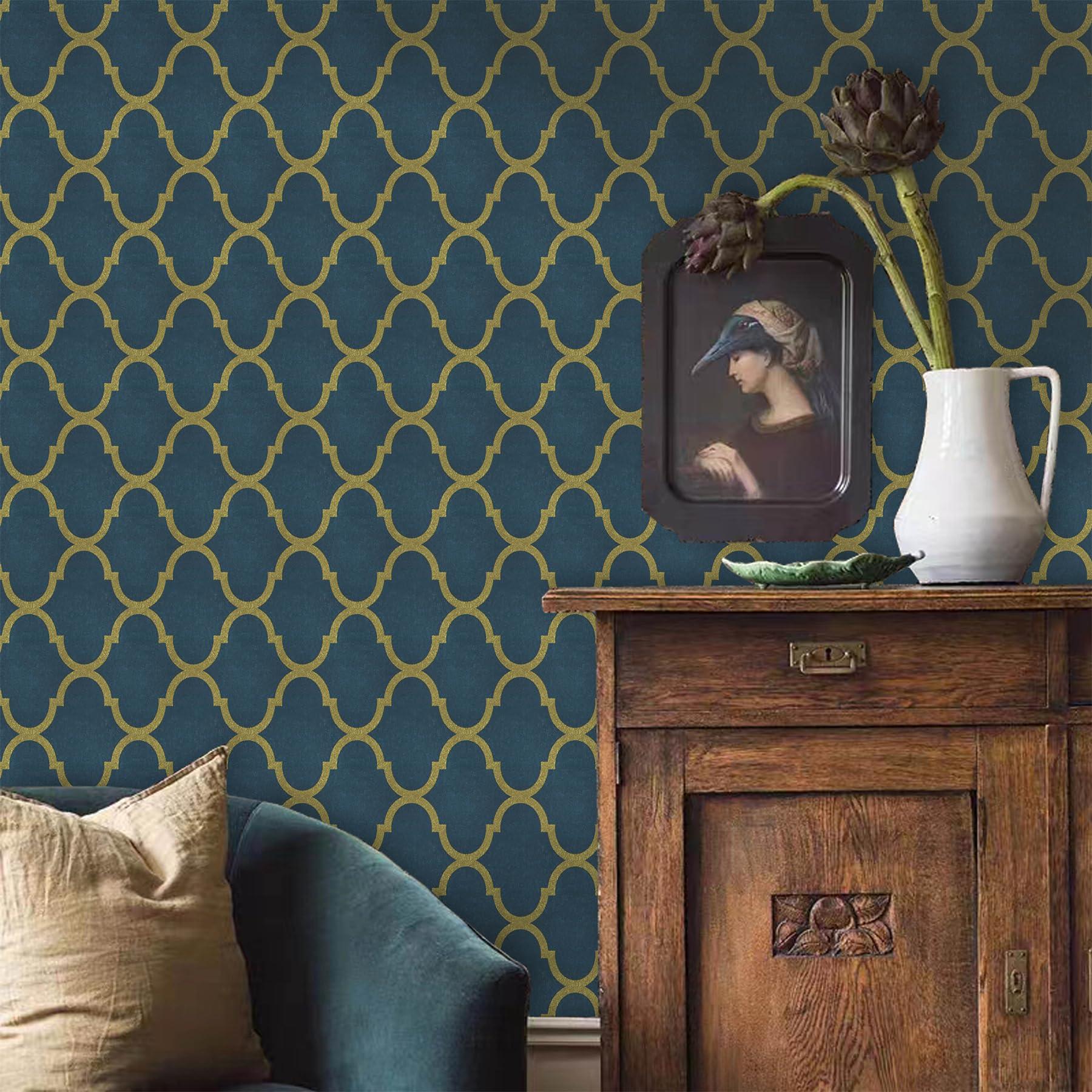 Use blue wallpaper to create a ⁤stylish accent wall in your ⁢living room