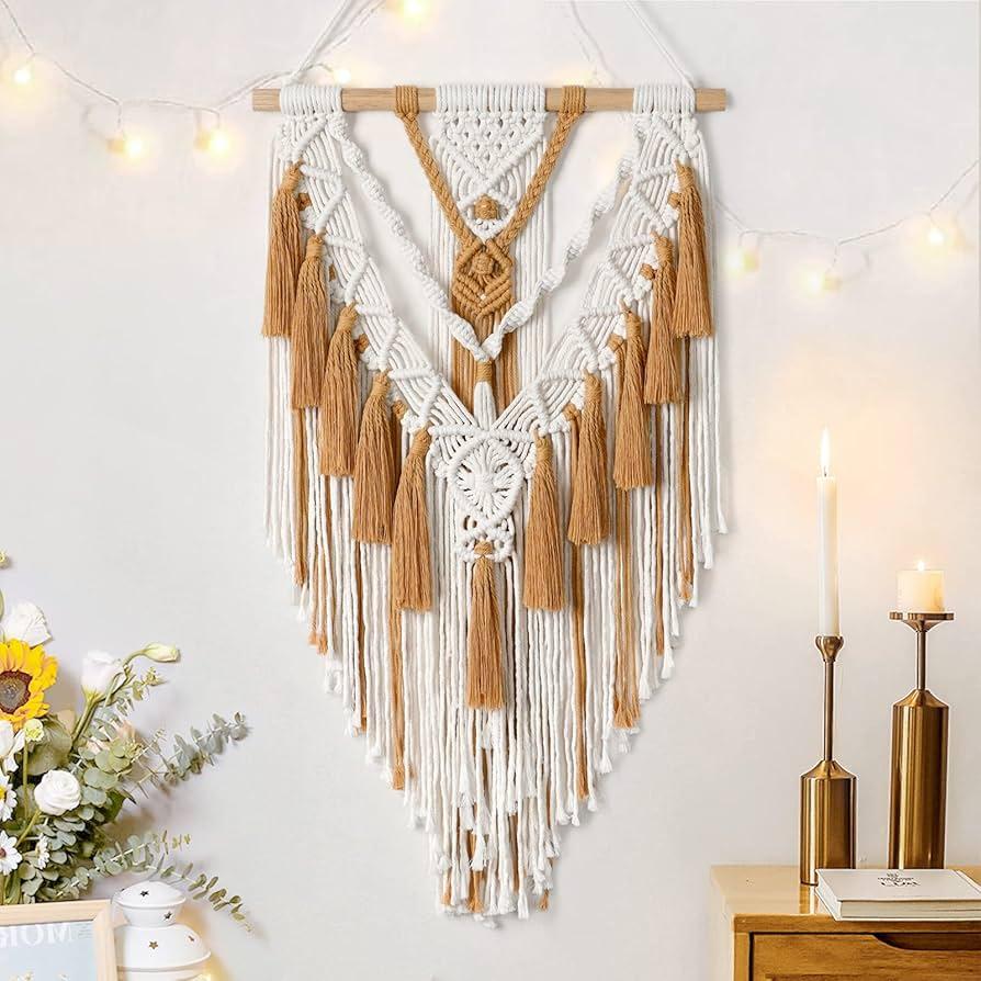 Incorporate ‍macramé wall hangings to add bohemian flair to your Boho Living Room