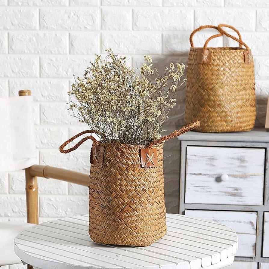 Handcrafted wicker baskets can serve as charming storage solutions in your vintage living room