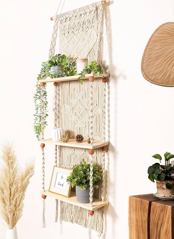 Macramé wall hangings add texture to ⁤your boho bathroom