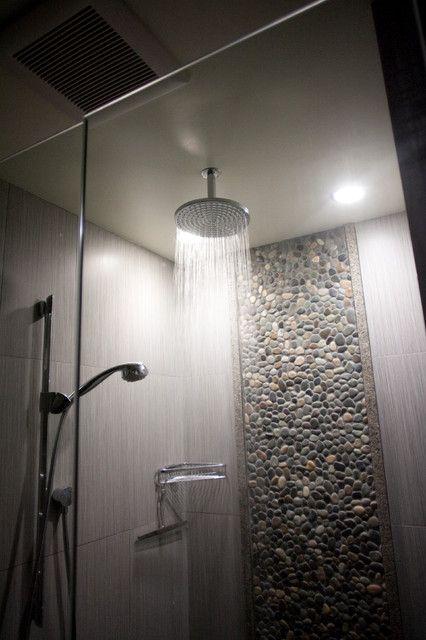 A rainfall showerhead for an indulgent boho⁢ bathroom retreat