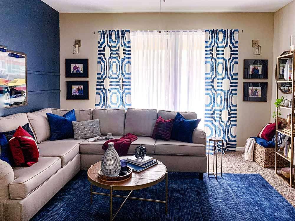 Creative blue living room with DIY‍ decor projects