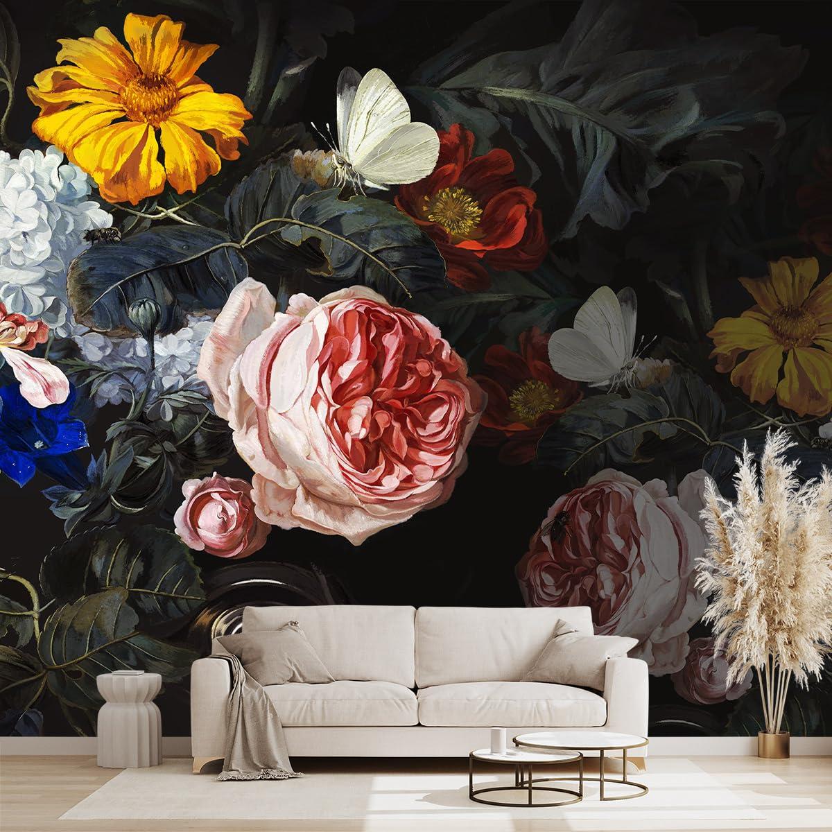 Use floral⁢ wallpaper to‍ create a nostalgic backdrop in your Vintage‍ Living Room