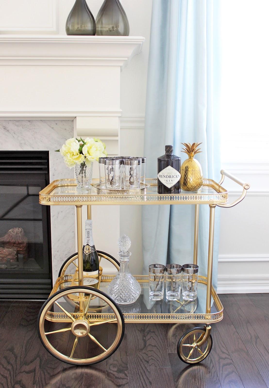 Incorporate ​a vintage bar cart⁤ for both style and‍ functionality in​ your living room