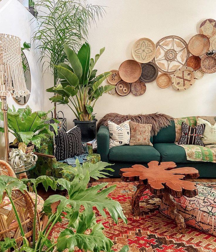 Succulents and plants bring life to your Boho Living Room⁣ with refreshing ⁢greenery