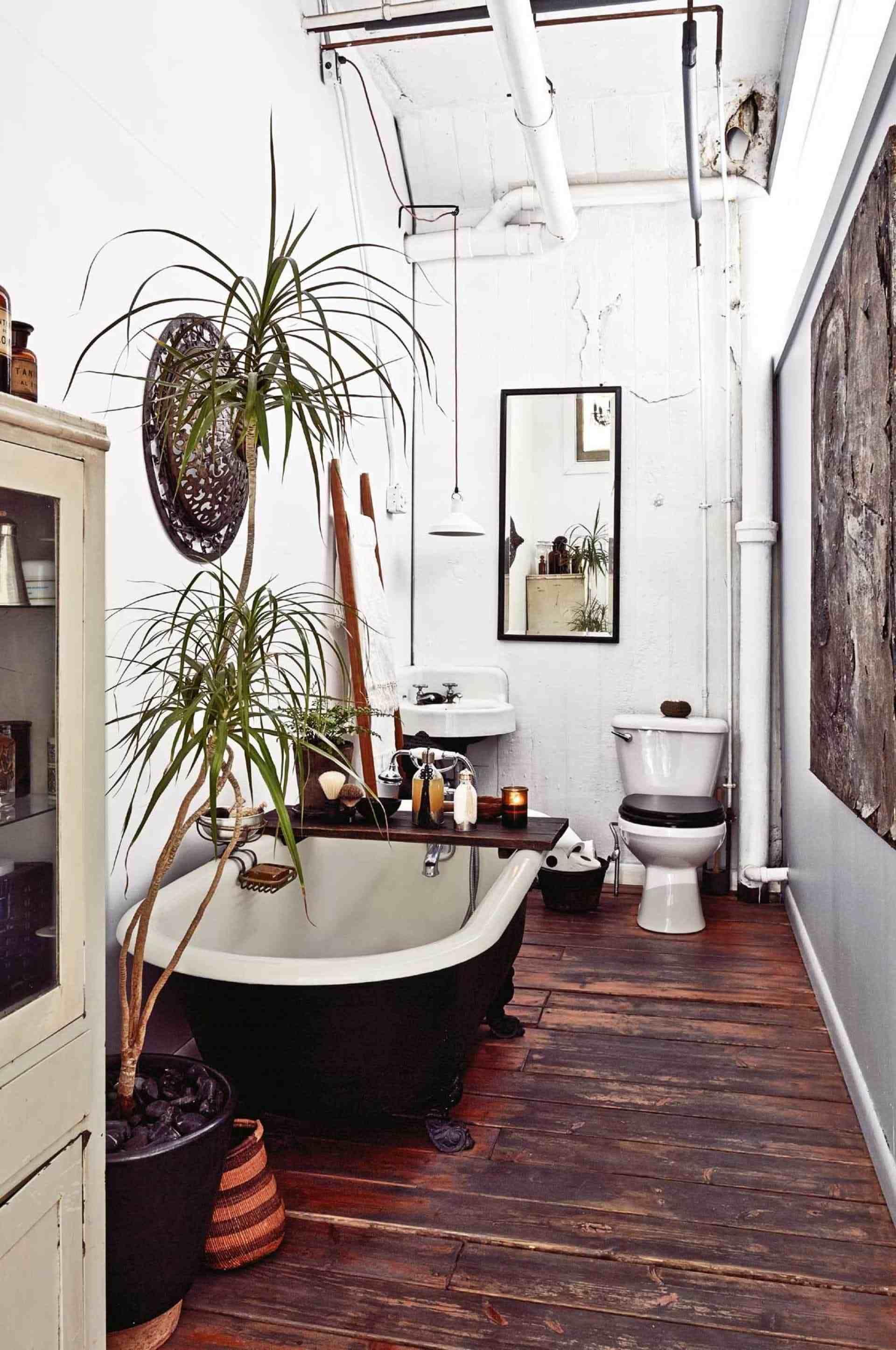 Choose a freestanding tub for a luxurious boho bathroom experience