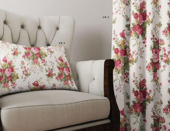 Opt for⁢ vintage fabrics⁣ in cushions​ and curtains to enhance ‍your living‌ rooms charm