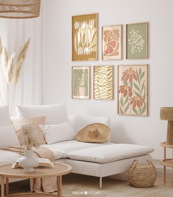 Earthy-toned wall art draws the eye and enhances the vibe ‌of your Boho Living Room