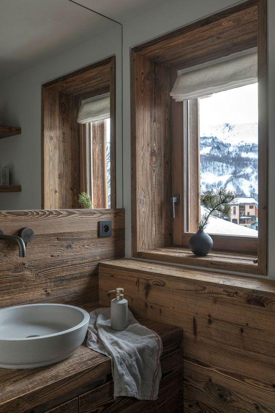 Unique fixtures for a personalized touch in your chalet ‌bathroom