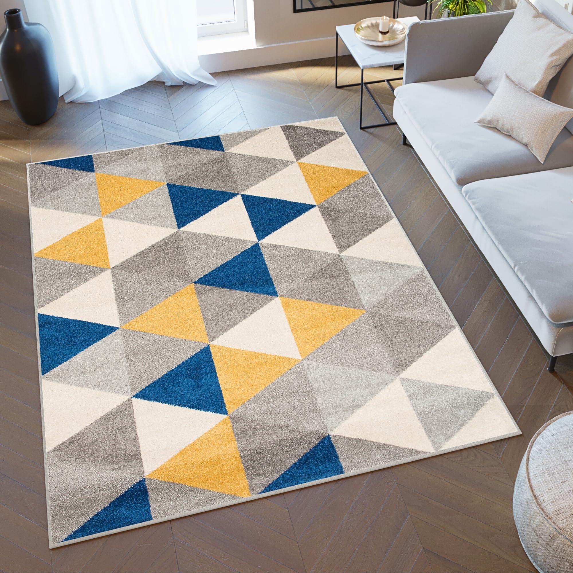 Incorporate geometric patterns through​ rugs or ‍cushions to add visual interest to⁢ your contemporary living room