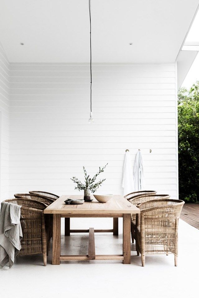10 homes with beautiful white interiors